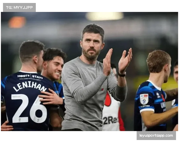 卡里克4-2-3-1阵型立竿见影 曼联中场梳理与防守加固见成效